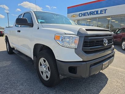 Used 2016 Toyota Tundra SR w/ Tow Package