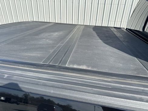 Used 2019 Ford F150 Lariat w/ Equipment Group 502A Luxury image 10