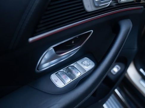 Used 2021 Mercedes-Benz Maybach GLS 600 4MATIC image 20