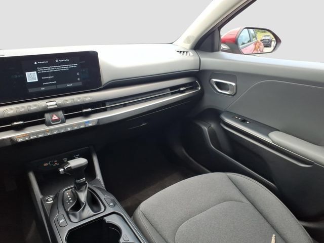 Used 2025 Kia K4 FWD image 12