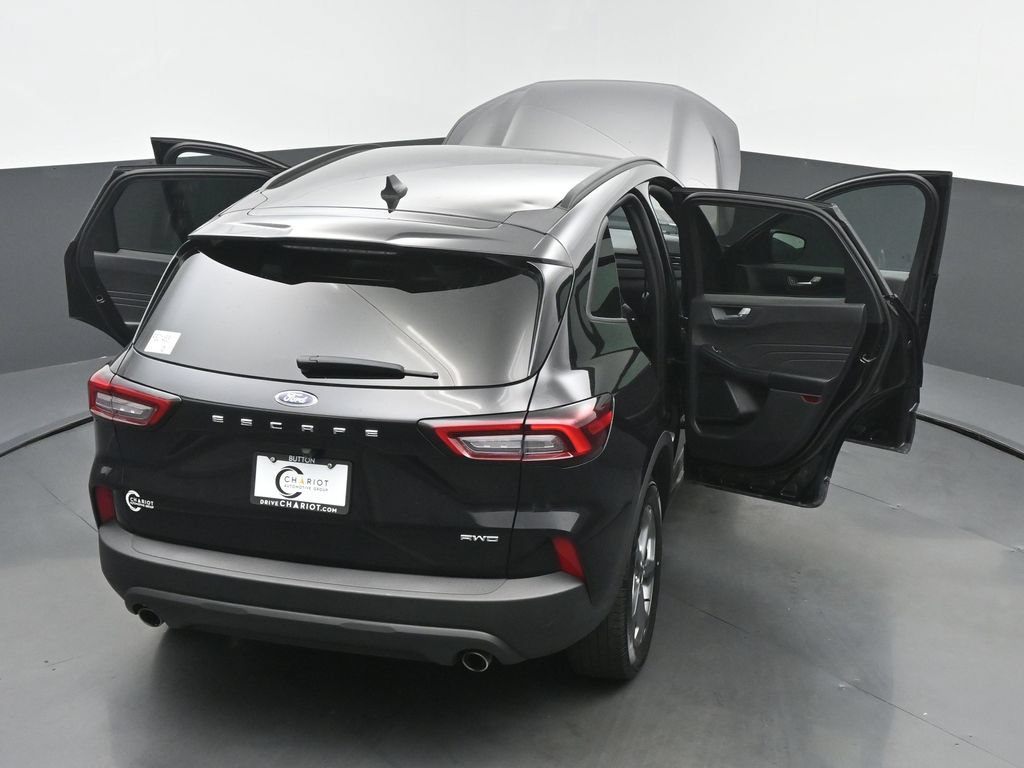 Used 2025 Ford Escape ST-Line Select AWD/4WD image 68