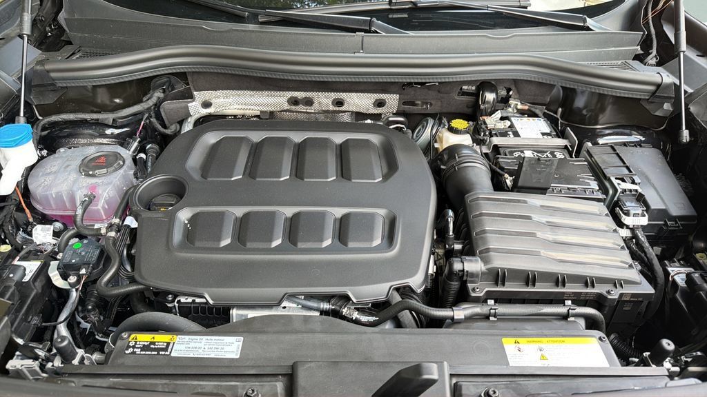 New 2026 Volkswagen Tiguan SE AWD/4WD image 37