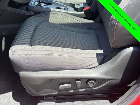 Used 2024 Subaru Crosstrek 2.0i Premium AWD/4WD image 5