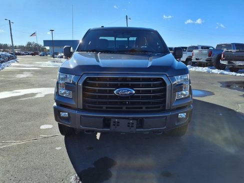 Used 2016 Ford F150 XLT w/ Equipment Group 302A Luxury image 9