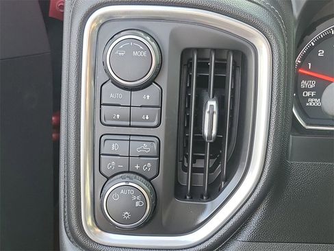 Used 2020 Chevrolet Silverado 1500 LT Trail Boss w/ Convenience Package image 17