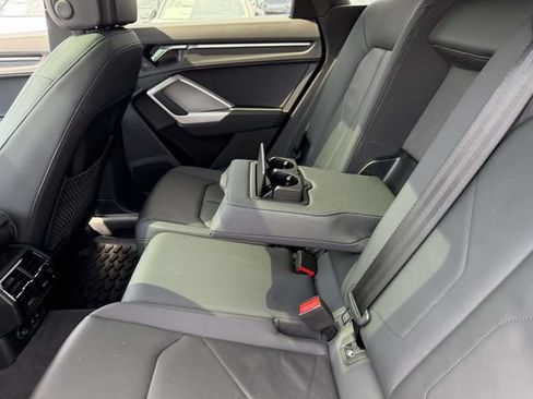 Used 2023 Audi Q3 2.0T Premium w/ Convenience Package AWD/4WD image 13