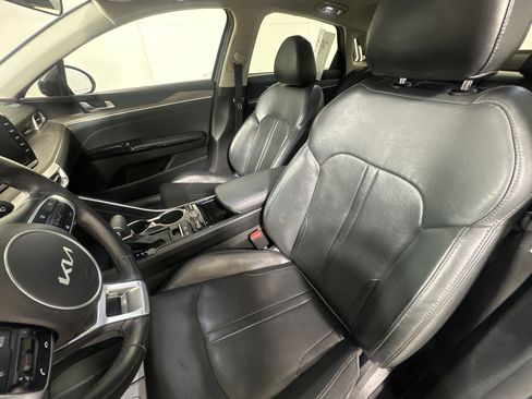 Used 2022 Kia K5 EX image 9