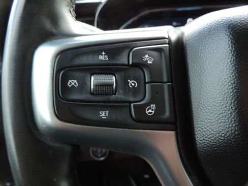 Used 2024 Chevrolet Silverado 2500 LT image 28