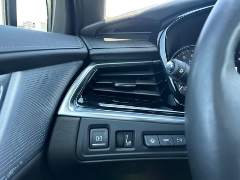 Used 2024 Cadillac XT6 Sport w/ Technology Package AWD/4WD image 20