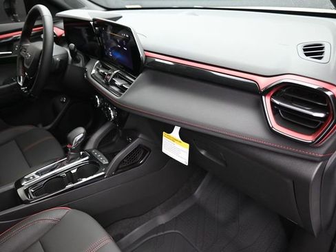 New 2026 Chevrolet TrailBlazer RS w/ Convenience Package AWD/4WD image 35