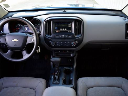 Used 2019 Chevrolet Colorado W/T image 20