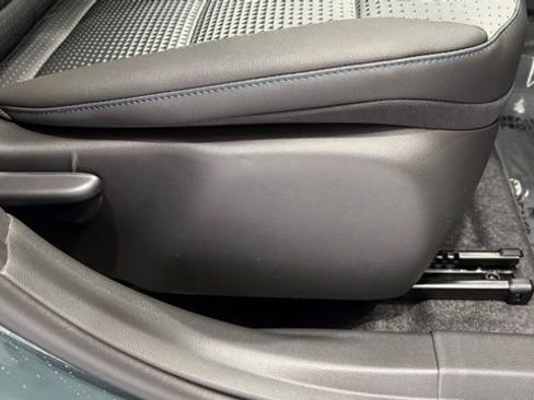 New 2026 Chevrolet Trax LT image 20