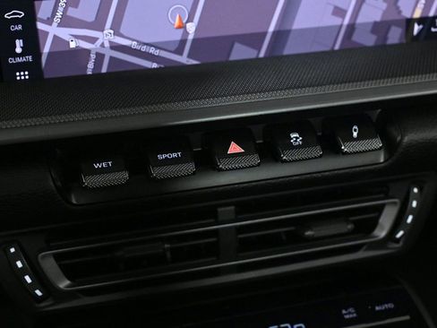 Certified 2021 Porsche 911 Carrera image 20