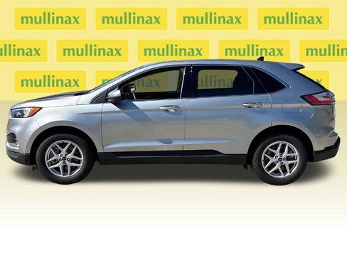 Certified 2024 Ford Edge SEL w/ Convenience Package AWD/4WD image 18