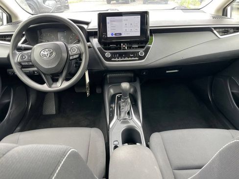 Used 2023 Toyota Corolla LE AWD/4WD image 11