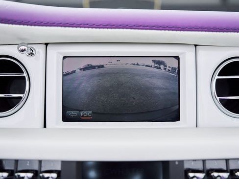 Used 2008 Rolls-Royce Phantom Drophead Coupe image 93