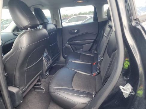 Used 2019 Jeep Compass Altitude image 11