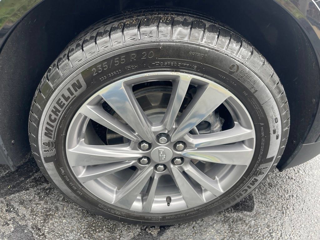 Used 2024 Cadillac XT5 Premium Luxury AWD/4WD image 32