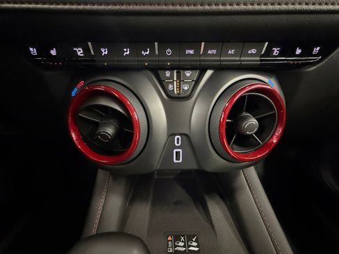 Used 2025 Chevrolet Blazer RS w/ Driver Confidence II Package image 23