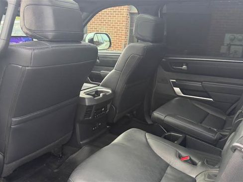 Used 2024 Toyota Sequoia Platinum AWD/4WD image 20
