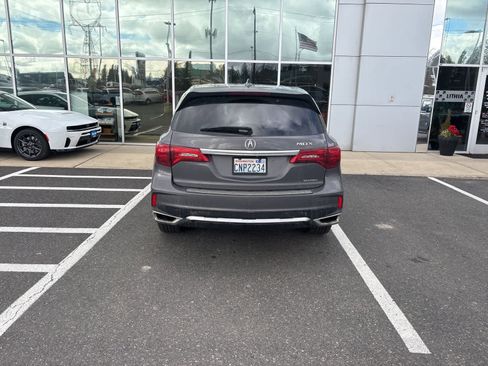 Used 2017 Acura MDX w/Technology Pkg image 4