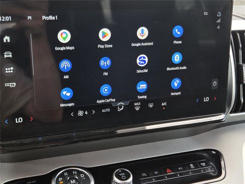 Used 2025 Ford Expedition Active RWD image 12