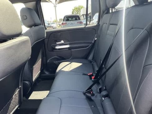 New 2026 Mercedes-Benz GLB 250 4MATIC image 17