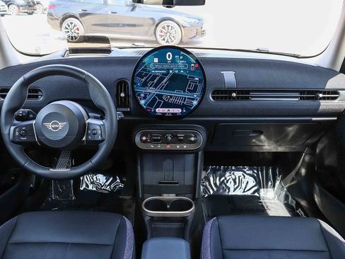 Used 2026 MINI Cooper 4-Door Hardtop FWD image 15