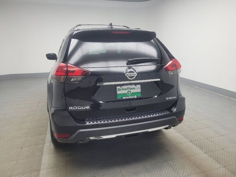 Used 2017 Nissan Rogue SV w/ Midnight Edition AWD/4WD image 6