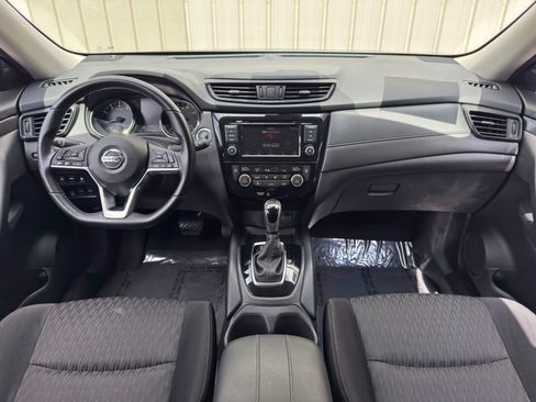 Used 2020 Nissan Rogue SV AWD/4WD image 11