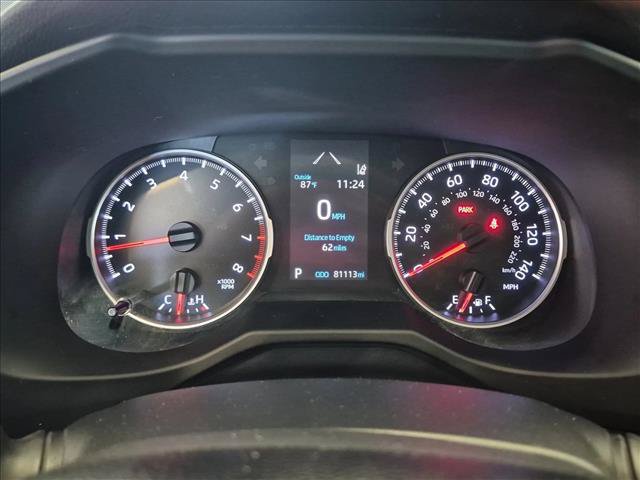Used 2019 Toyota RAV4 LE FWD image 9
