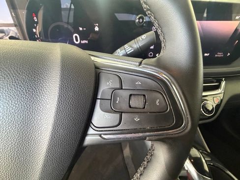 Used 2024 Buick Envista Sport Touring w/ Convenience I Package FWD image 35
