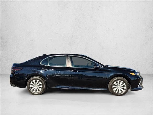 Used 2023 Toyota Camry LE FWD image 4
