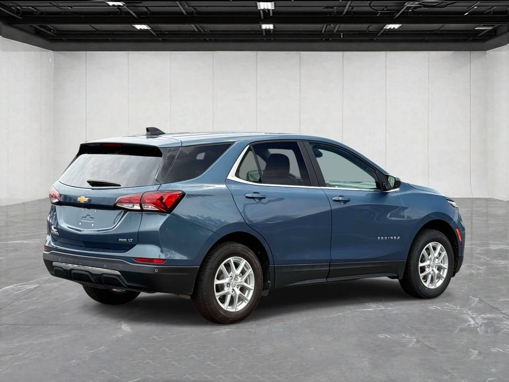 Used 2024 Chevrolet Equinox LT w/ LPO, Floor Liner Package AWD/4WD image 5