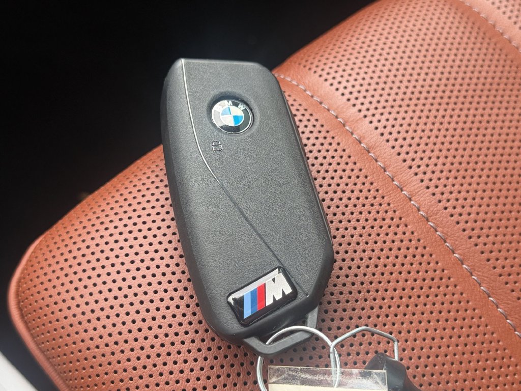 Used 2025 BMW i7 eDrive50 w/ M Sport Package RWD image 30
