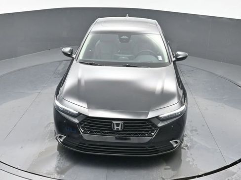 Certified 2025 Honda Accord Touring image 28