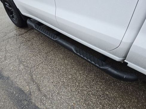 Used 2019 Chevrolet Silverado 1500 Custom Trail Boss w/ Custom Convenience Package image 10