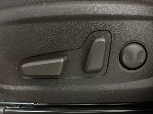 Used 2020 Hyundai Santa Fe SEL image 18