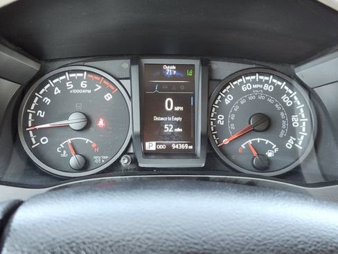 Certified 2021 Toyota Tacoma SR image 11