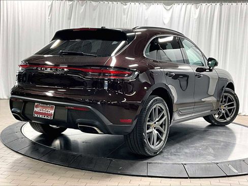 Used 2025 Porsche Macan image 10