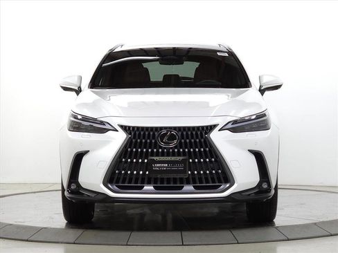 Used 2025 Lexus NX 350 AWD w/ Luxury Package image 2