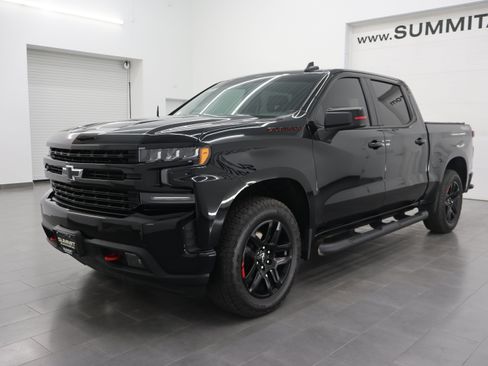 Used 2022 Chevrolet Silverado 1500 RST w/ Redline Edition AWD/4WD image 6