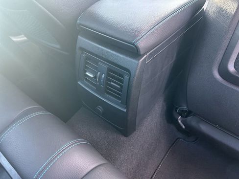 Used 2018 BMW M2 RWD image 27