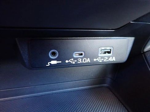 Certified 2025 Subaru Crosstrek 2.0i Premium image 22