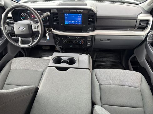 Used 2024 Ford F350 XLT w/ FX4 Off-Road Package image 17