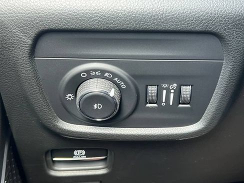 New 2026 Jeep Grand Cherokee L Limited AWD/4WD image 19