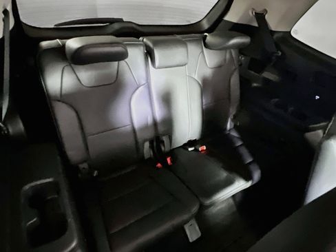 Used 2022 Kia Telluride EX w/ EX Premium Package AWD/4WD image 27