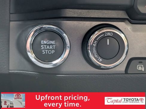 Used 2023 Toyota Tacoma TRD Sport AWD/4WD image 17