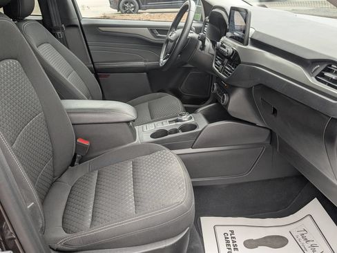 Used 2023 Ford Escape Active AWD/4WD image 37