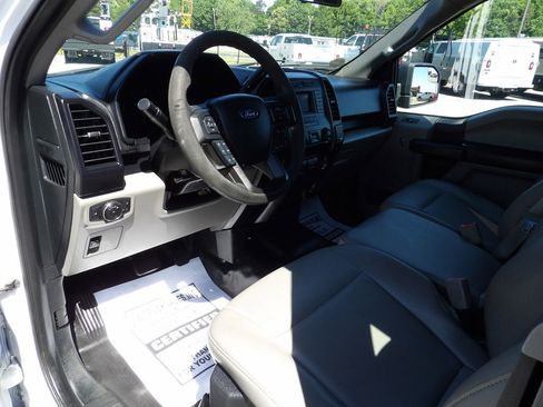 Used 2019 Ford F150 XL w/ Equipment Group 101A Mid AWD/4WD image 16